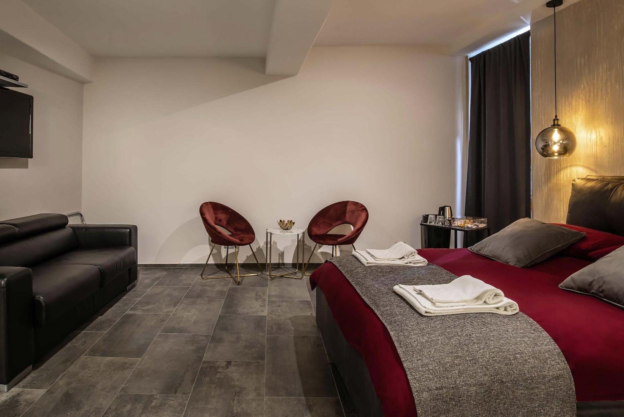 Black And White Suite Rome Bagian luar foto