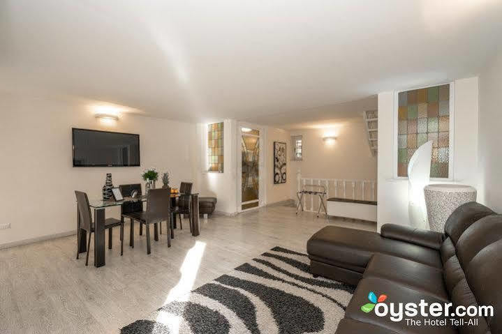 Black And White Suite Rome Bagian luar foto